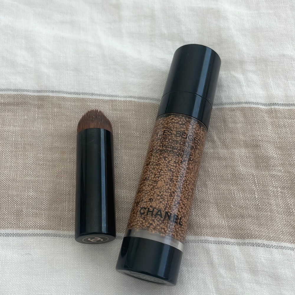 Chanel les beiges water fresh tint